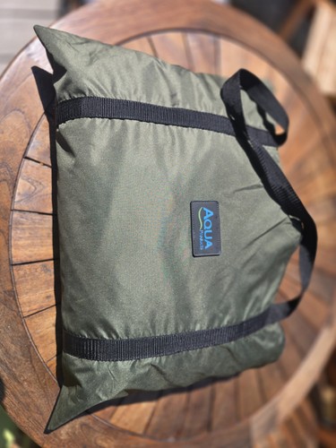 Aqua fast and - and, brolly